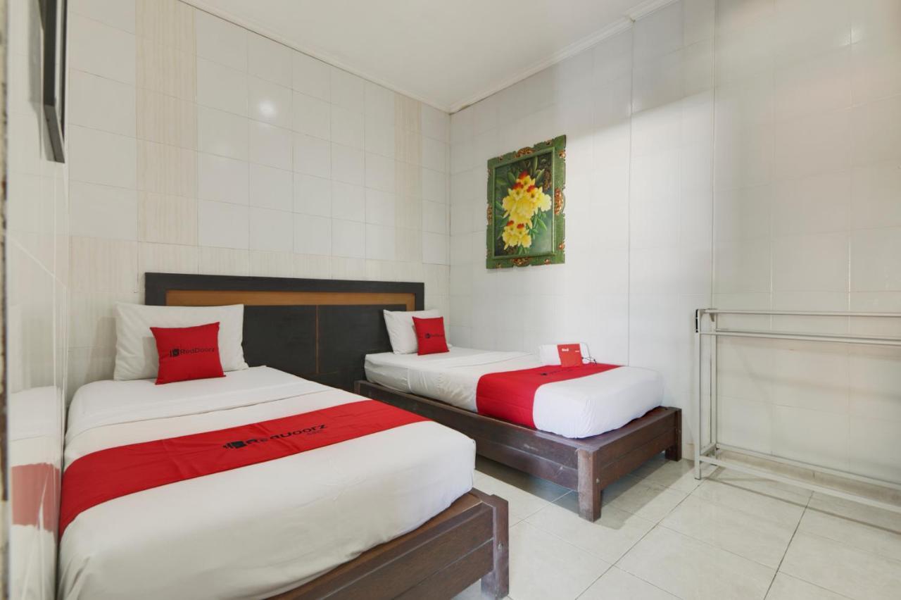 Reddoorz Near Stadion Kompyang Sujana Bali Denpasar Eksteriør billede